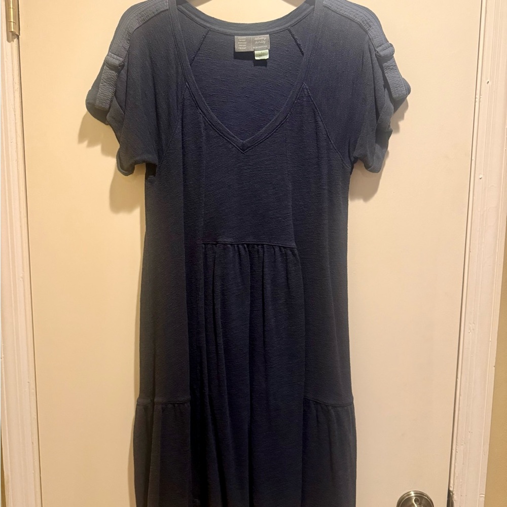Saturday Sunday Navy V-Neck Short Sleeve Dress